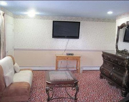 Morris Plains The Parsippany Inn And Suites מראה חיצוני תמונה
